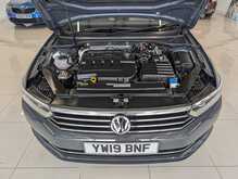 Volkswagen Passat TDI SE Business - U9141