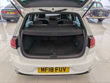 Volkswagen Golf TSI EVO R-Line - U9143
