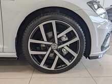 Volkswagen Golf TSI EVO R-Line - U9143