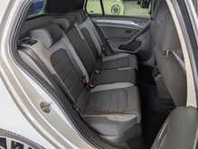 Volkswagen Golf TSI EVO R-Line - U9143