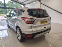 Ford Kuga T EcoBoost Titanium - U9144