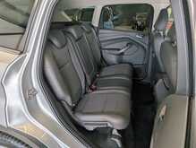 Ford Kuga T EcoBoost Titanium - U9144