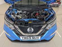 Nissan Qashqai DIG-T N-Connecta - U9146