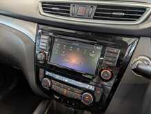 Nissan Qashqai DIG-T N-Connecta - U9146
