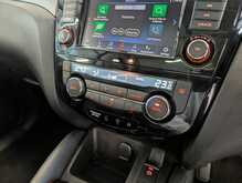 Nissan Qashqai DIG-T N-Connecta - U9146