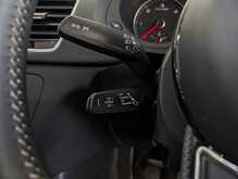 Audi Q3 TDI S line Edition - U9147