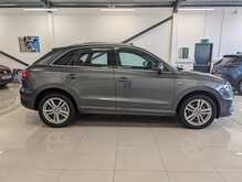Audi Q3 TDI S line Edition - U9147