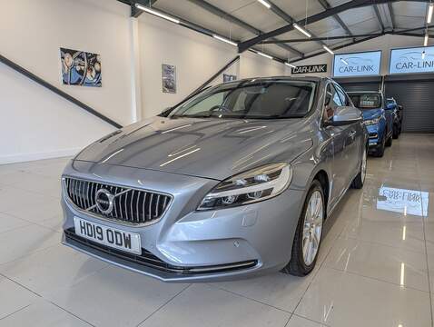 1.5 T3 Inscription Edition Hatchback 5dr Petrol Auto Euro 6 (s/s) (152 ps)