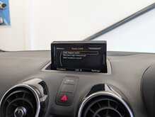 Audi A1 TFSI Black Edition - U9156