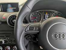 Audi A1 TFSI Black Edition - U9156