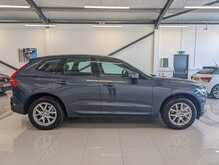 Volvo XC60 D4 Momentum Pro - U9158