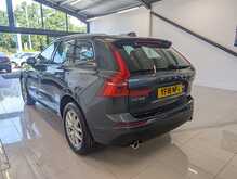 Volvo XC60 D4 Momentum Pro - U9158