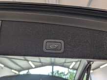 Volvo XC60 D5 R-Design Lux Nav - U9165