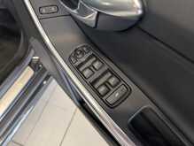 Volvo XC60 D5 R-Design Lux Nav - U9165