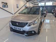 Peugeot 2008 PureTech GT Line - U9183
