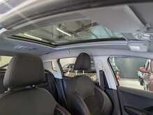 Peugeot 2008 PureTech GT Line - U9183