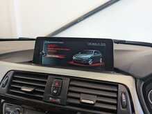 BMW 3 Series 330d M Sport - U9184