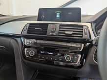 BMW 3 Series 330d M Sport - U9184