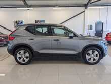 Volvo XC40 T3 Momentum - U9205