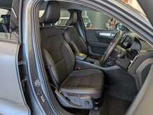 Volvo XC40 T3 Momentum - U9205