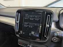 Volvo XC40 T3 Momentum - U9205