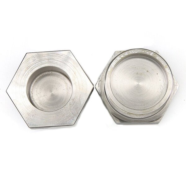 End Plug, Outer Image 1