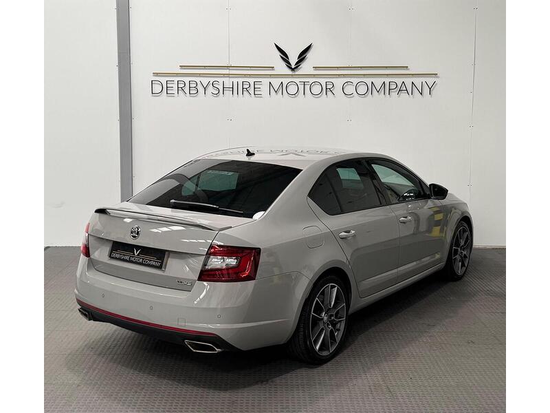 Skoda Octavia 2.0 TSI GPF vRS Hatchback 5dr Petrol DSG Euro 6 (s/s) (245 ps) - U1001