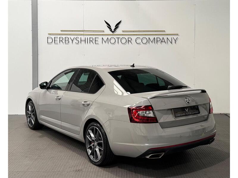 Skoda Octavia 2.0 TSI GPF vRS Hatchback 5dr Petrol DSG Euro 6 (s/s) (245 ps) - U1001