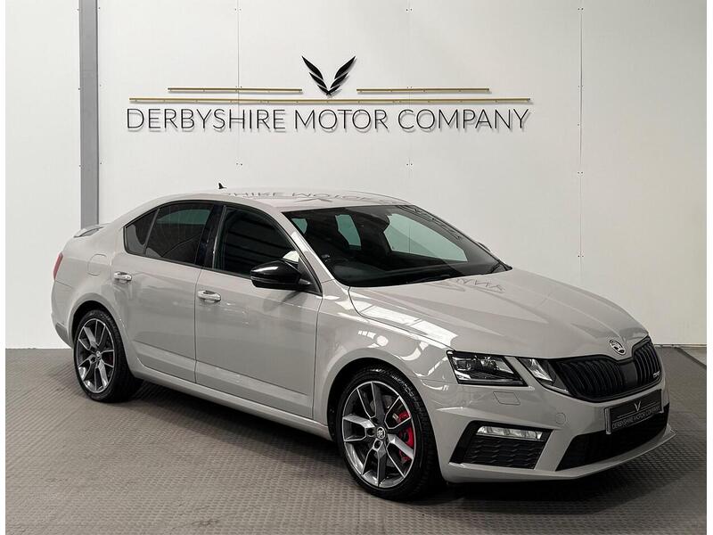 Skoda Octavia 2.0 TSI GPF vRS Hatchback 5dr Petrol DSG Euro 6 (s/s) (245 ps) - U1001