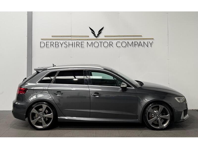 Audi RS3 2.5 TFSI Sportback 5dr Petrol S Tronic quattro Euro 6 (s/s) (367 ps) - U1002