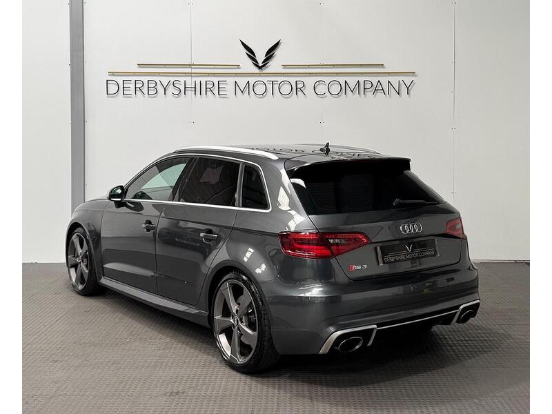 Audi RS3 2.5 TFSI Sportback 5dr Petrol S Tronic quattro Euro 6 (s/s) (367 ps) - U1002