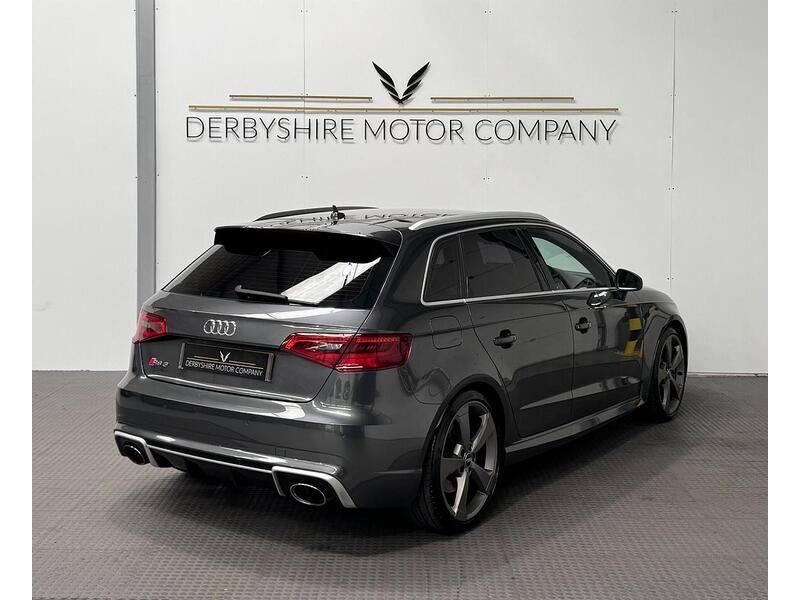 Audi RS3 2.5 TFSI Sportback 5dr Petrol S Tronic quattro Euro 6 (s/s) (367 ps) - U1002