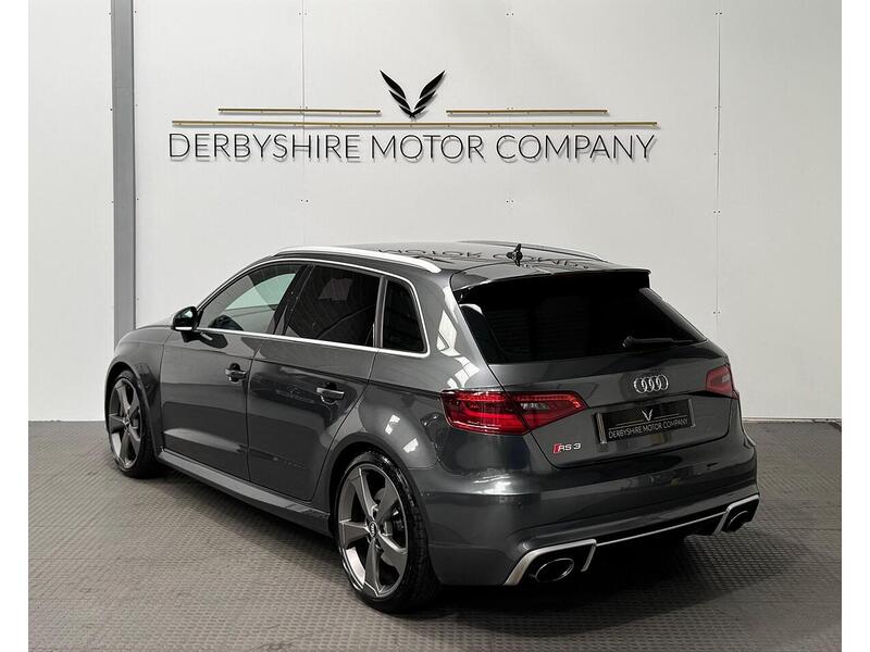 Audi RS3 2.5 TFSI Sportback 5dr Petrol S Tronic quattro Euro 6 (s/s) (367 ps) - U1002