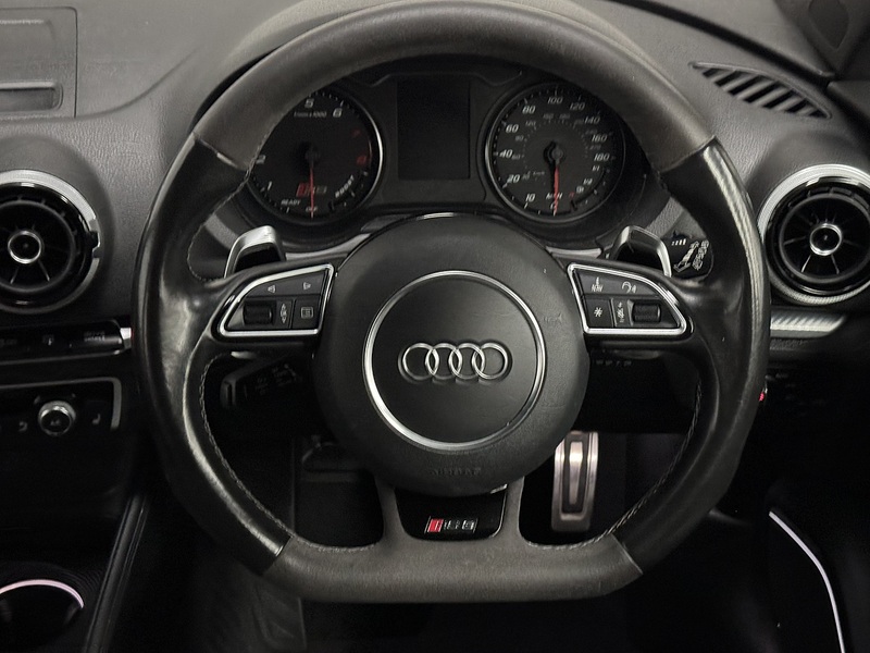 Audi RS3 2.5 TFSI Sportback 5dr Petrol S Tronic quattro Euro 6 (s/s) (367 ps) - U1002