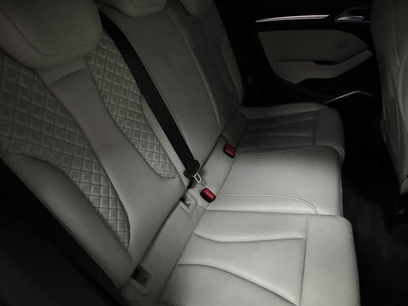 Audi RS3 2.5 TFSI Sportback 5dr Petrol S Tronic quattro Euro 6 (s/s) (367 ps) - U1002