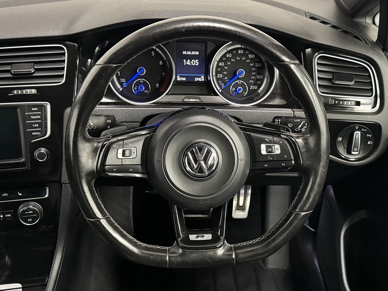 Volkswagen Golf 2.0 TSI BlueMotion Tech R Hatchback 3dr Petrol DSG 4Motion Euro 6 (s/s) (300 ps) - U1004