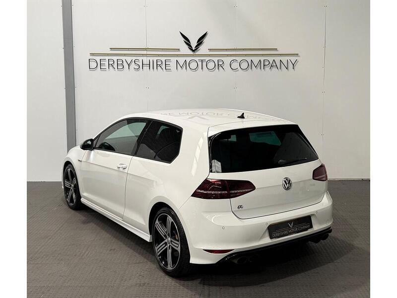 Volkswagen Golf 2.0 TSI BlueMotion Tech R Hatchback 3dr Petrol DSG 4Motion Euro 6 (s/s) (300 ps) - U1004