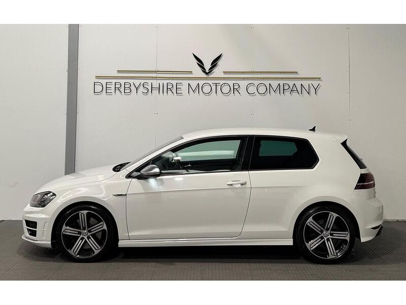 Volkswagen Golf 2.0 TSI BlueMotion Tech R Hatchback 3dr Petrol DSG 4Motion Euro 6 (s/s) (300 ps) - U1004