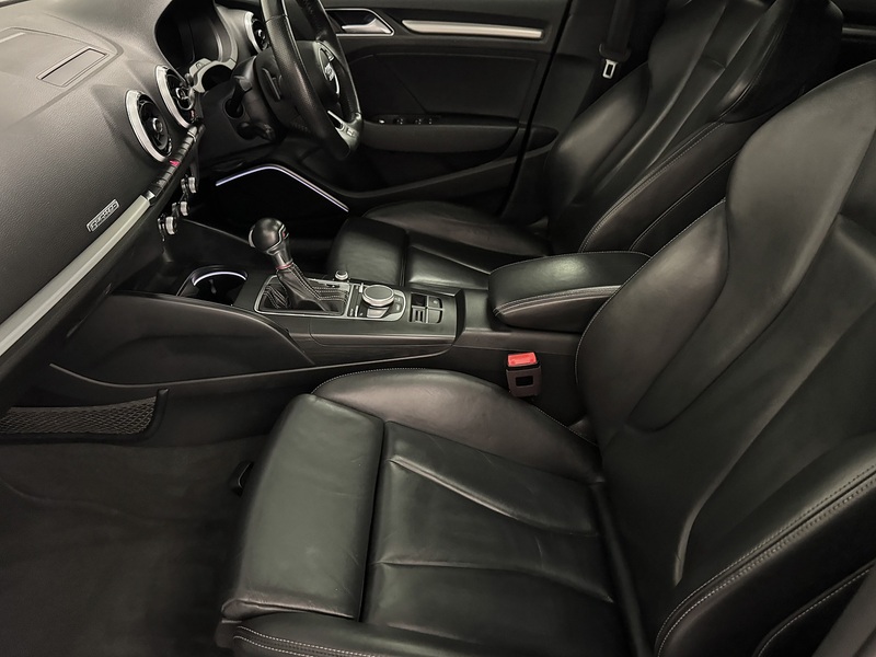 Audi S3 2.0 TFSI Black Edition Saloon 4dr Petrol S Tronic quattro Euro 6 (s/s) (310 ps) - U1015