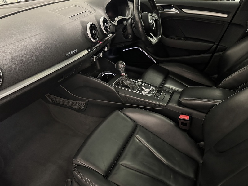 Audi S3 2.0 TFSI Black Edition Saloon 4dr Petrol S Tronic quattro Euro 6 (s/s) (310 ps) - U1015