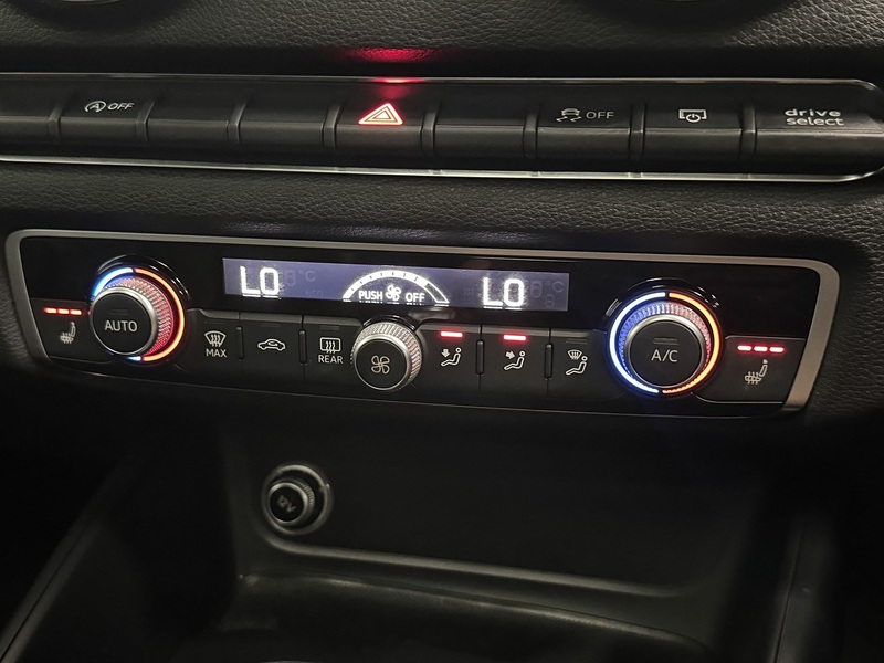 Audi S3 2.0 TFSI Black Edition Saloon 4dr Petrol S Tronic quattro Euro 6 (s/s) (310 ps) - U1015