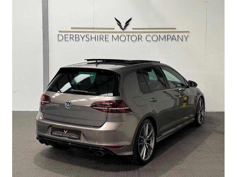 Volkswagen Golf 2.0 TSI BlueMotion Tech R Hatchback 5dr Petrol DSG 4Motion Euro 6 (s/s) (300 ps) - U1018