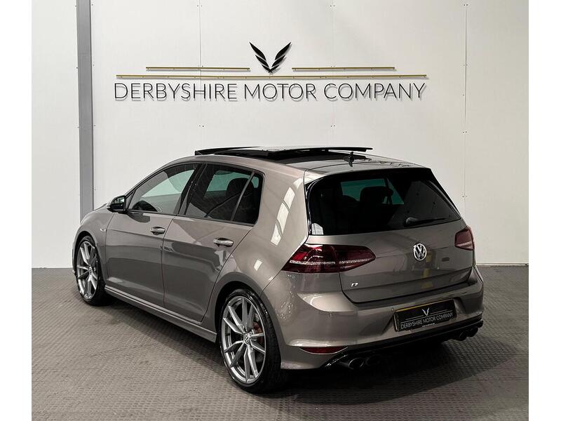 Volkswagen Golf 2.0 TSI BlueMotion Tech R Hatchback 5dr Petrol DSG 4Motion Euro 6 (s/s) (300 ps) - U1018