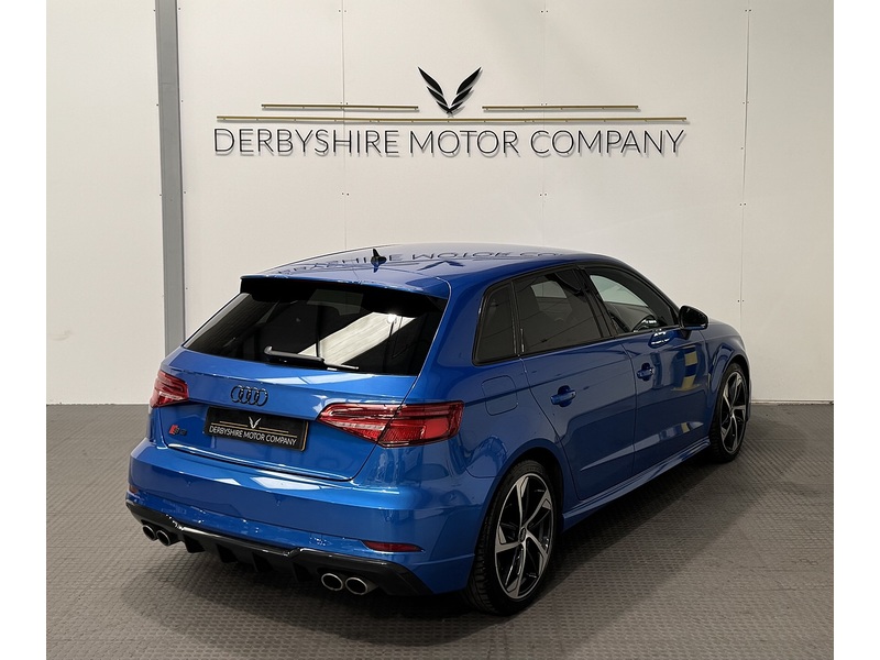 Audi S3 2.0 TFSI Black Edition Sportback 5dr Petrol S Tronic quattro Euro 6 (s/s) (300 ps) - U1019