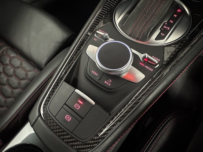 Audi TT RS 2.5 TFSI Sport Edition Coupe 3dr Petrol S Tronic quattro Euro 6 (s/s) (400 ps) - U1042