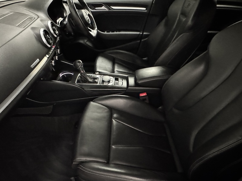 Audi S3 2.0 TFSI Sportback 5dr Petrol S Tronic quattro Euro 6 (s/s) (310 ps) - U1047