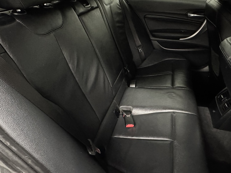 BMW 1 Series M140i Shadow Edition - U1059