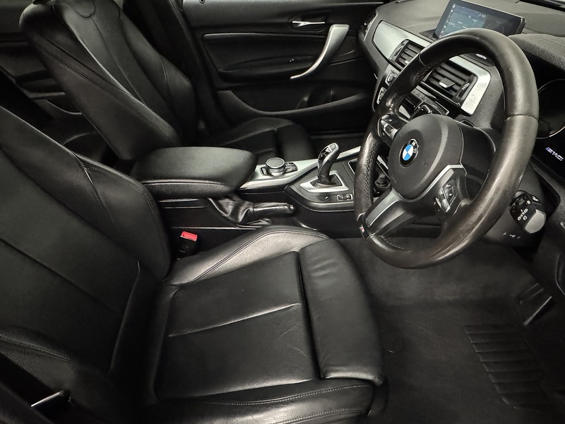 BMW 1 Series M140i Shadow Edition - U1059