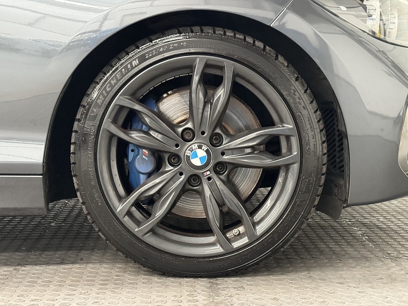 BMW 1 Series M140i Shadow Edition - U1059