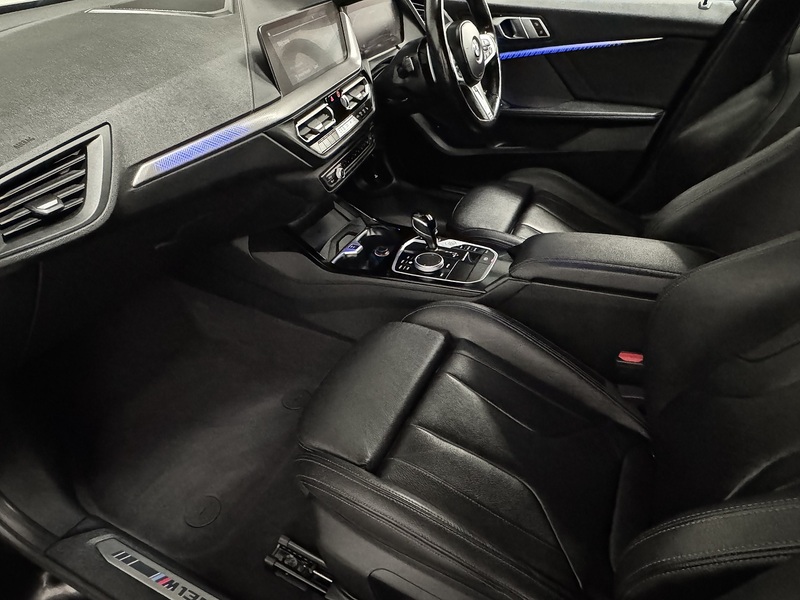 BMW 1 Series 2.0 M135i Hatchback 5dr Petrol Auto xDrive Euro 6 (s/s) (306 ps) - U1060